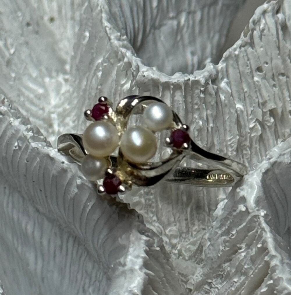 925 Sterling Silver Pearls & Ruby Ring Size 8